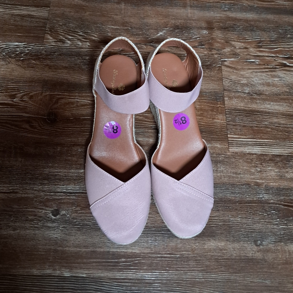Tommy Bahama Amalia pink spadrille platform wedge sandal close toe size 8.5